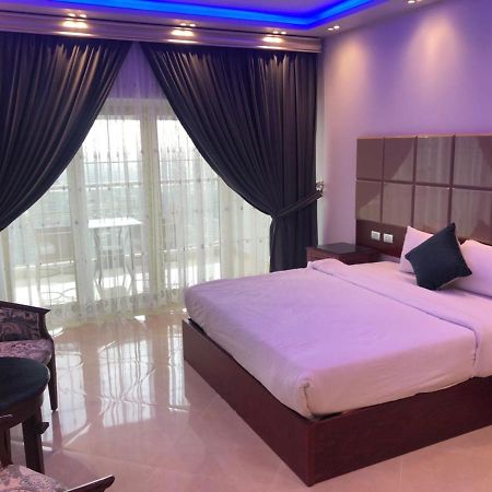 Pyramids Nile Tower Hotel Cairo Ngoại thất bức ảnh