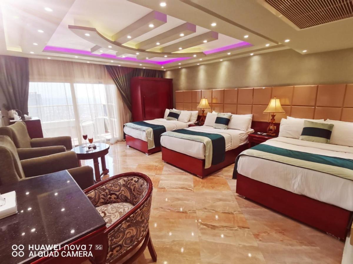 Pyramids Nile Tower Hotel Cairo Ngoại thất bức ảnh