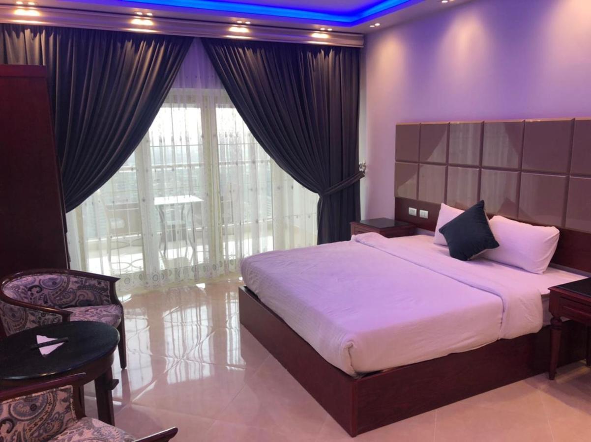 Pyramids Nile Tower Hotel Cairo Ngoại thất bức ảnh