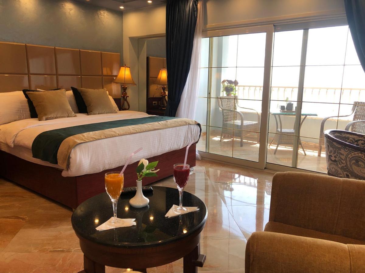 Pyramids Nile Tower Hotel Cairo Ngoại thất bức ảnh