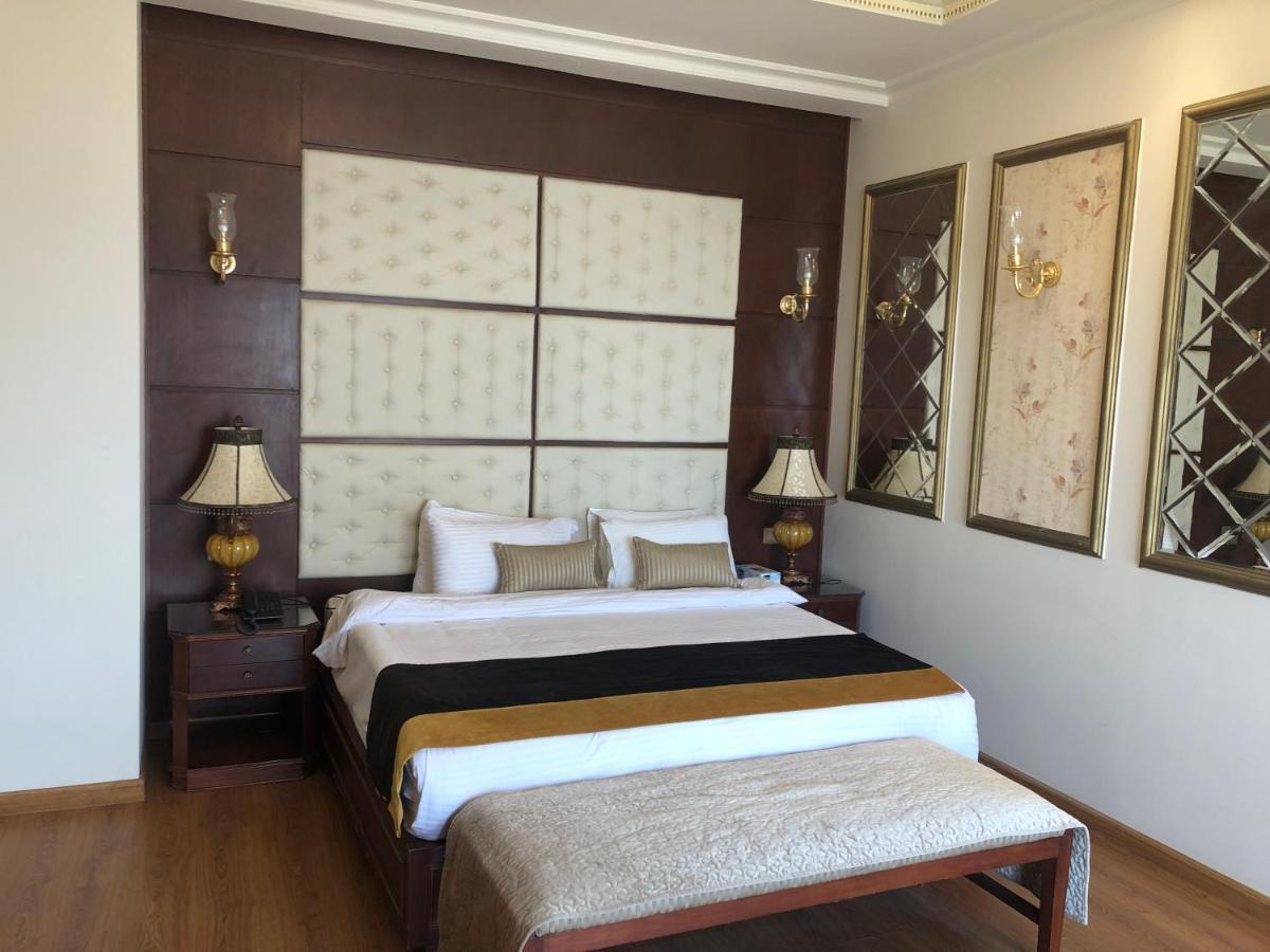 Pyramids Nile Tower Hotel Cairo Ngoại thất bức ảnh
