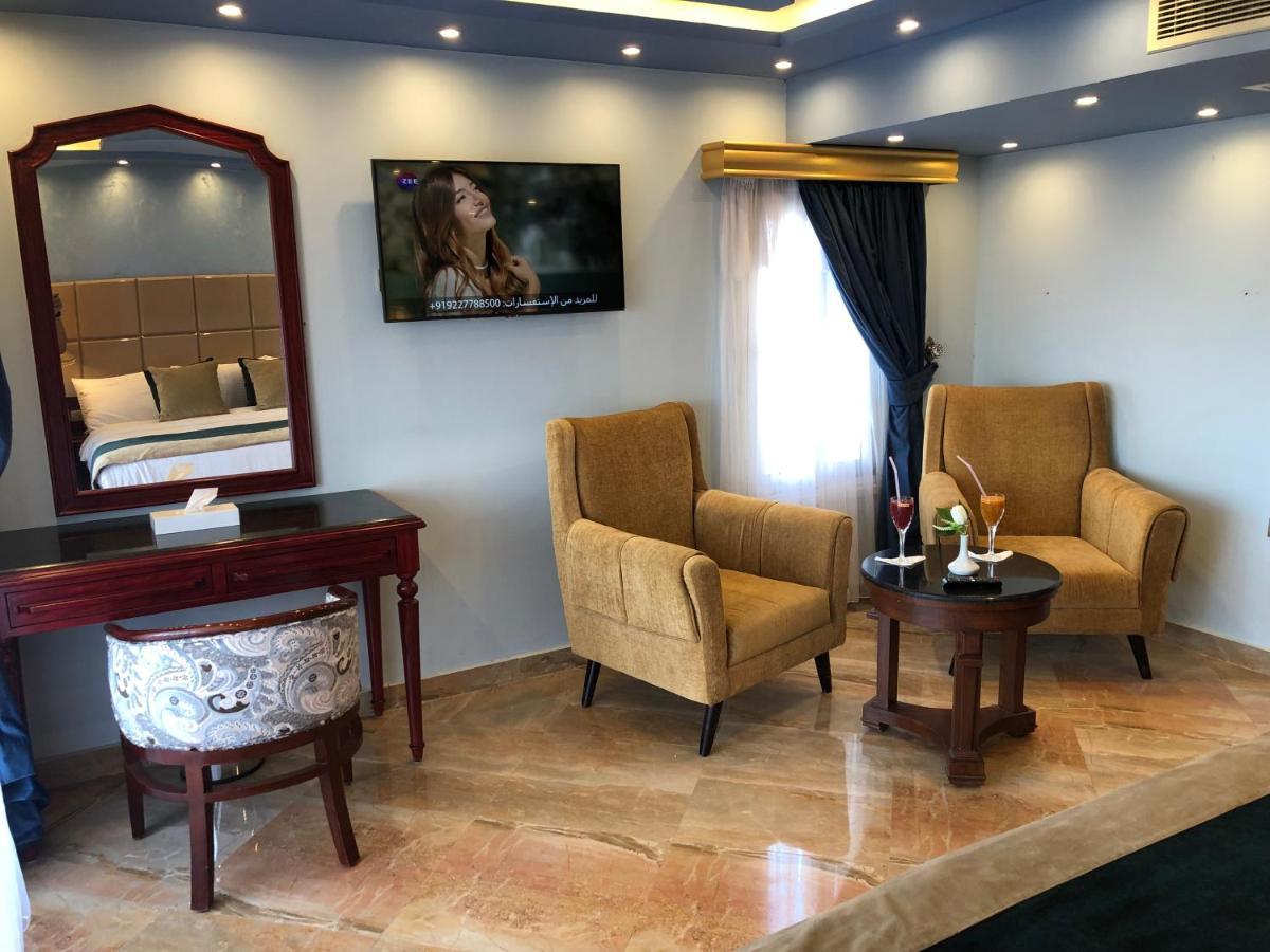 Pyramids Nile Tower Hotel Cairo Ngoại thất bức ảnh